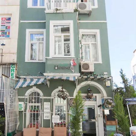 Taksim Hostel Green House Istanbul Exterior photo