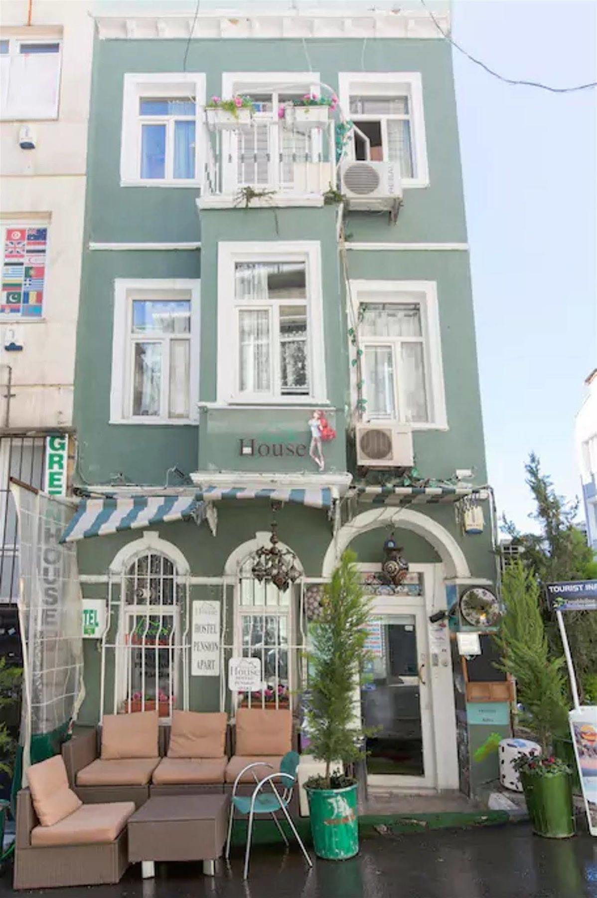 Taksim Hostel Green House Istanbul Exterior photo